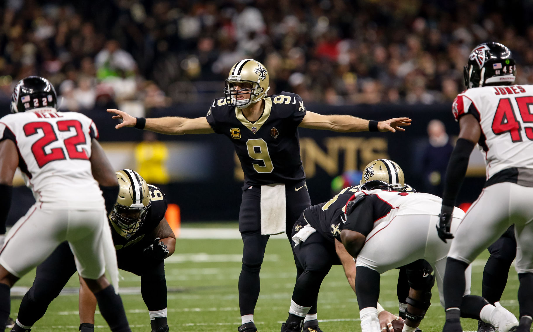 NO.saintsfalcons1054.122517.jpg